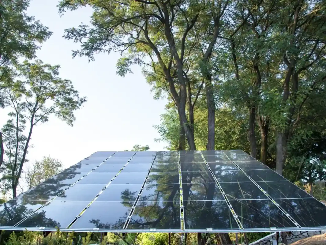 Clean solar panel surface