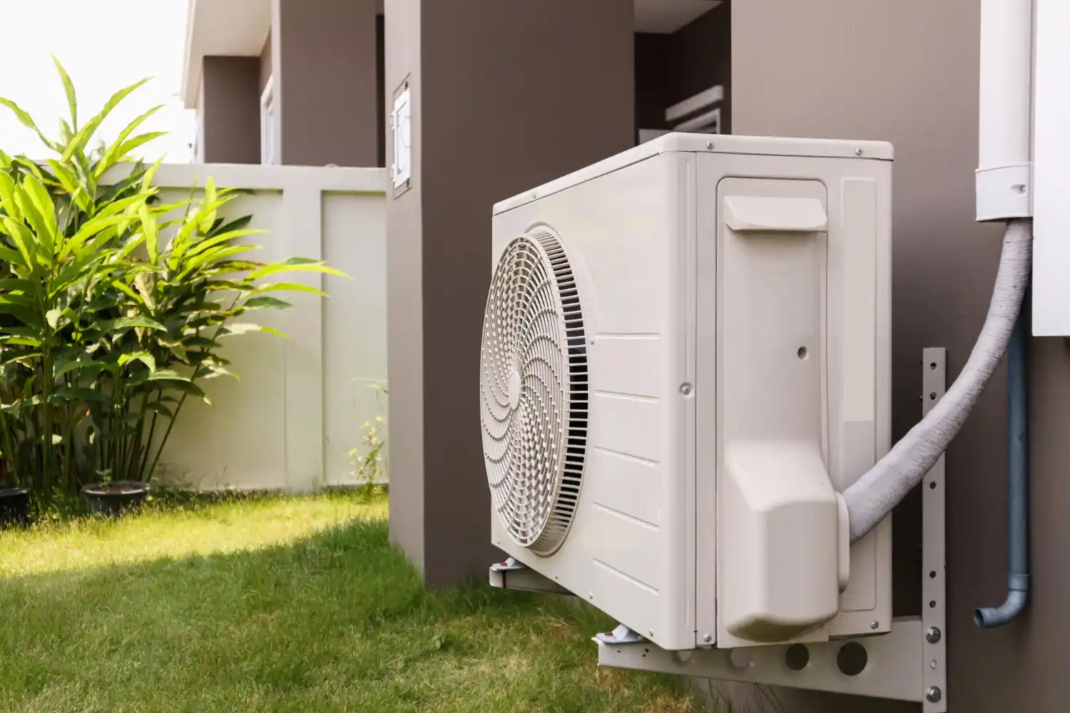 Comparasion air source heat pump