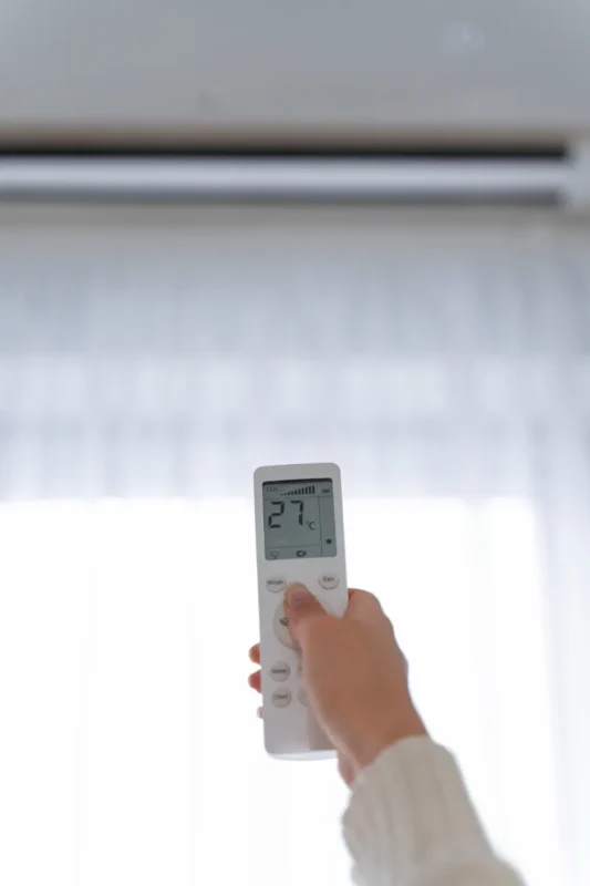 Air conditioning with solar energy
